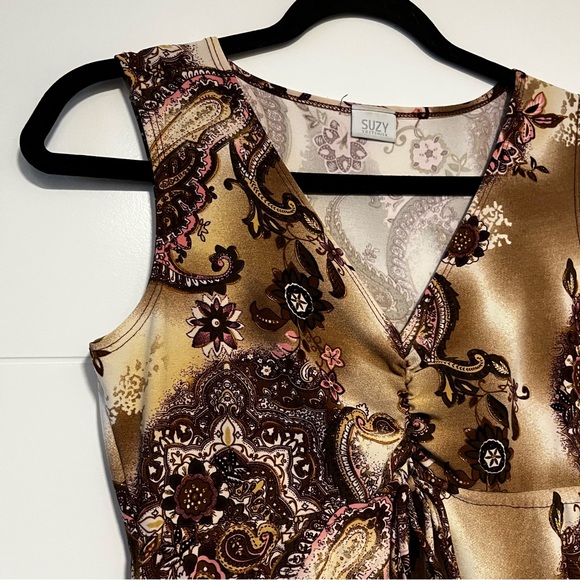 Suzy Shier | Y2K Tank Top - Picture 2 of 14